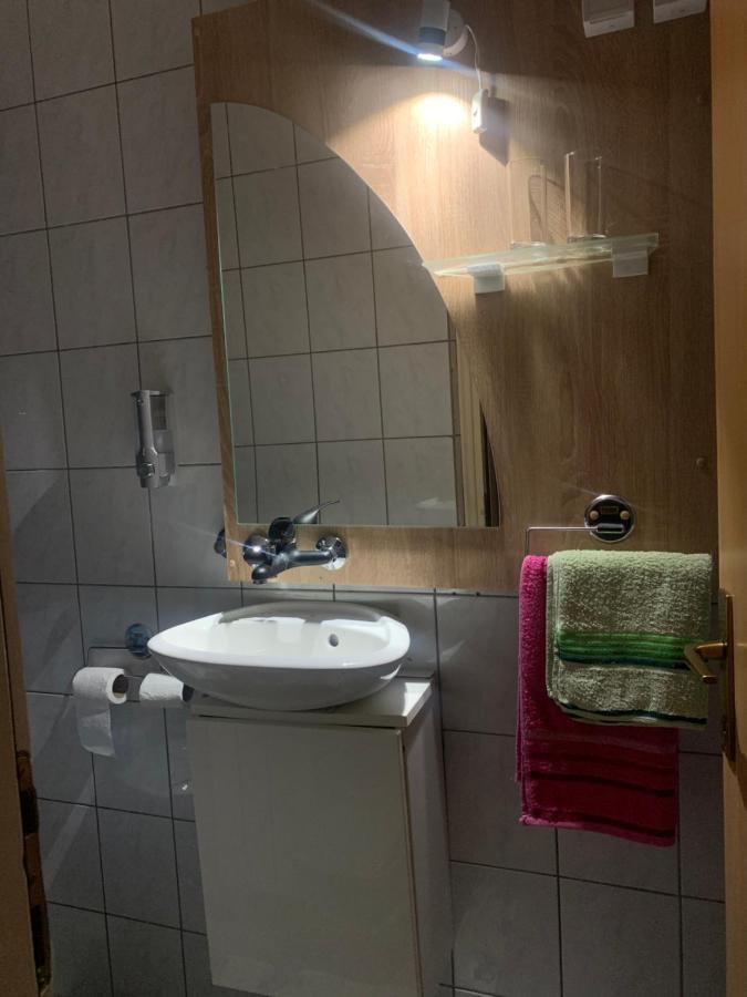 Smjestaj Apartment Добой Екстериор снимка